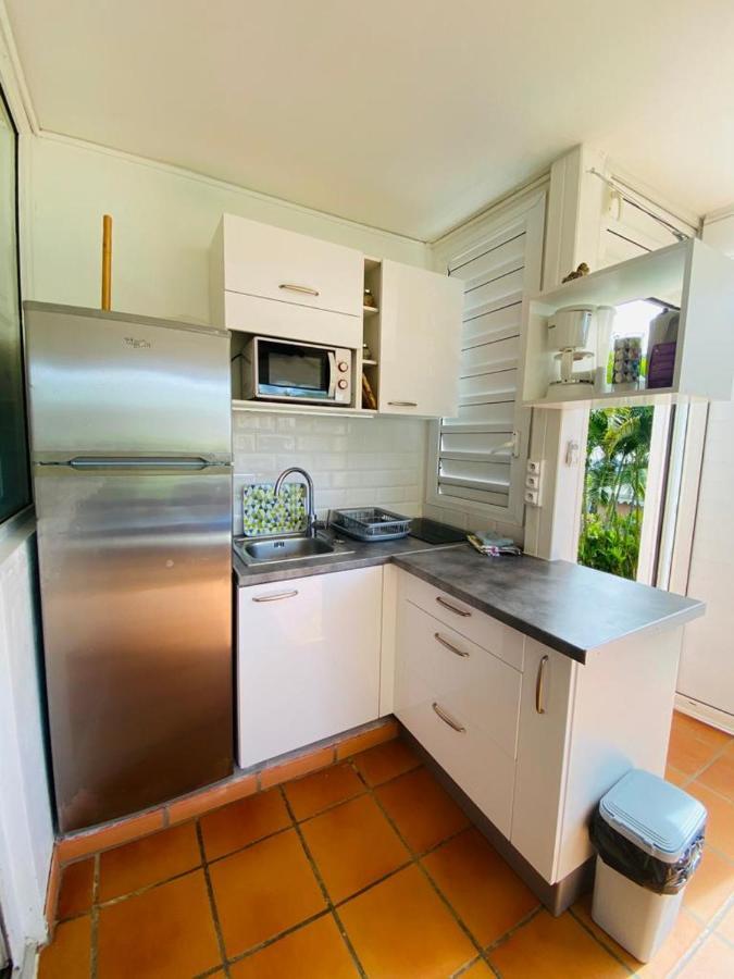 Appartement Rez-De-Chaussee De Villa A 1 Minute De La Plage Saint-Francois  Exterior foto